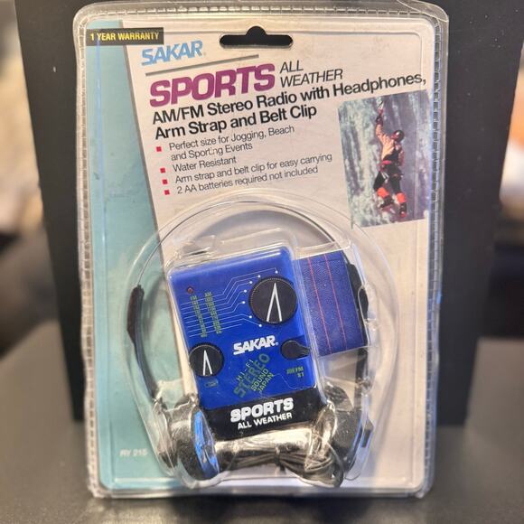 Vintage Sakar Sports All Weather AM/FM Stereo Radio with Headphones, - Picture 1 of 2